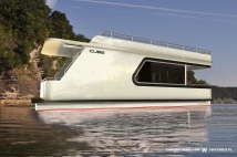 Houseboat Cube