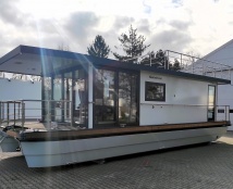 Houseboat Independent 12m